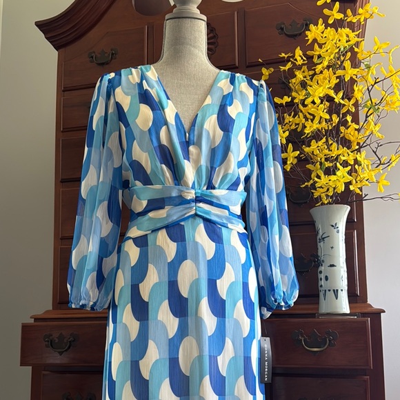 Donna Morgan Blue and White Patterned Dress Size 12 - Picture 3 of 14